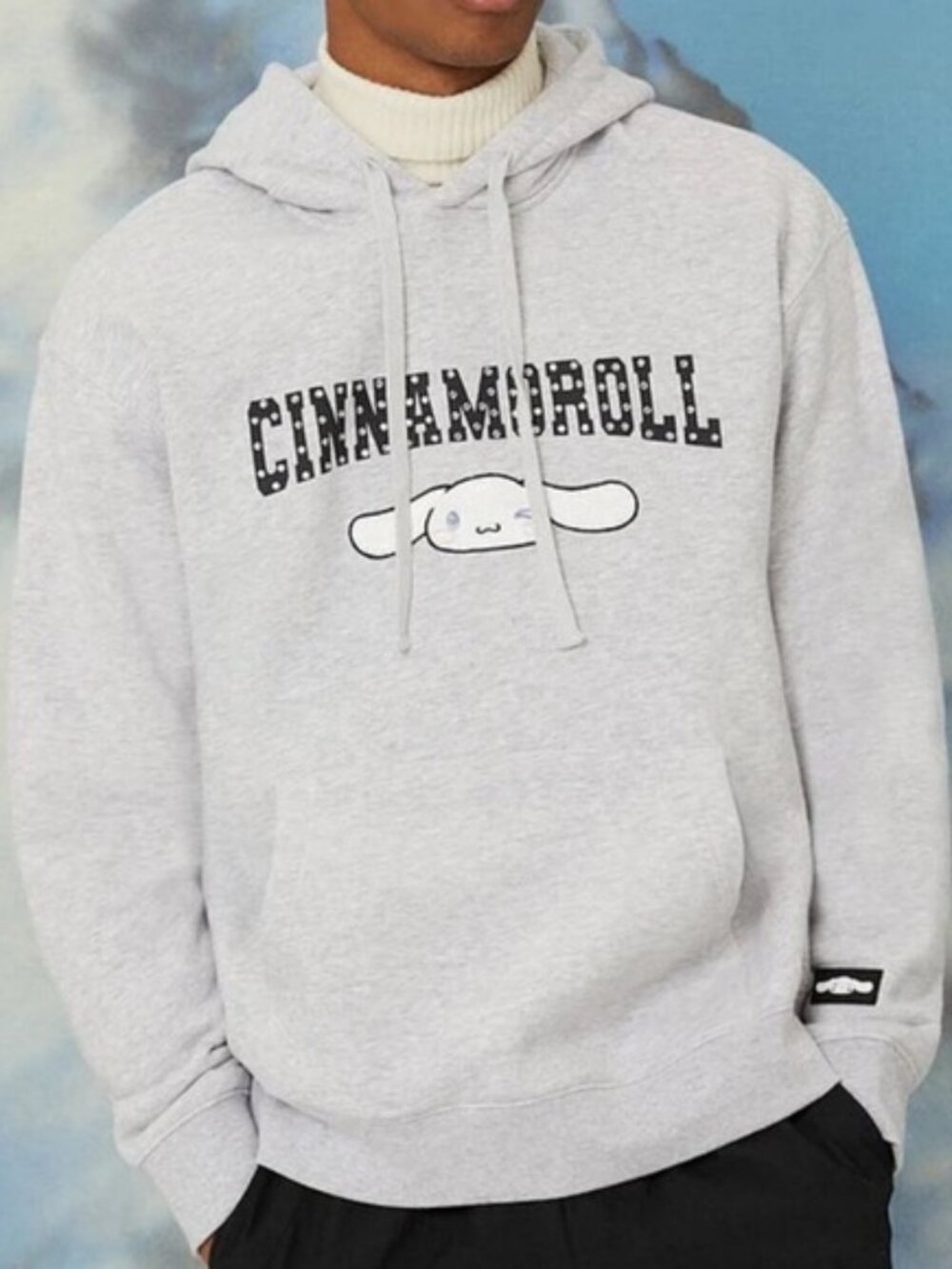 Forever 21 Hello Kitty Men's Cinnamon Roll Rhinestone-Studded Hoodie SZ XL